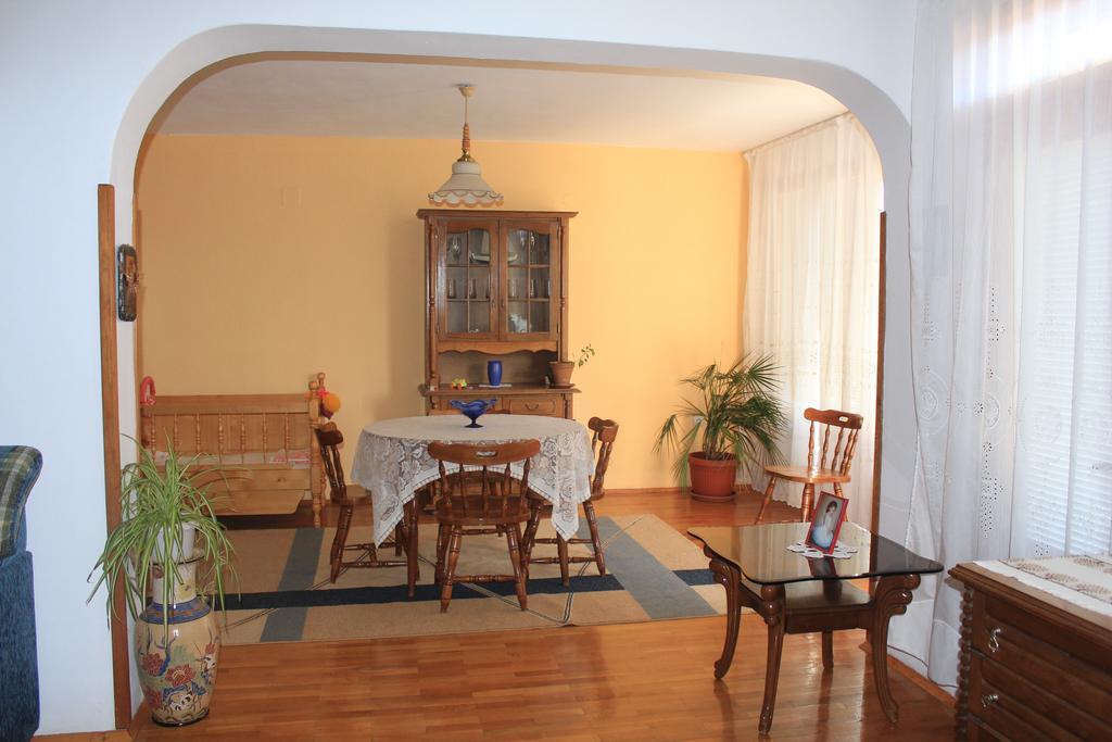 Apartments Anita Ahyolu Oda fotoğraf
